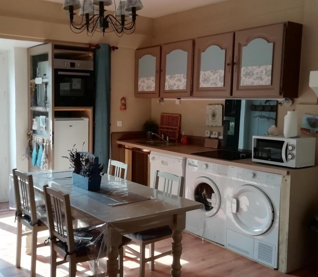 Villa Les Bories en Champagne à Montlevon Extérieur photo